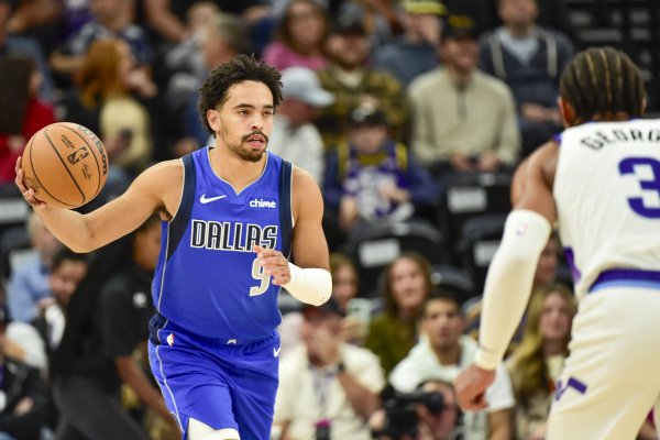 12分钟得到5分4助功  ！基德：内姆哈德能很轻松地成为一名轮换球员